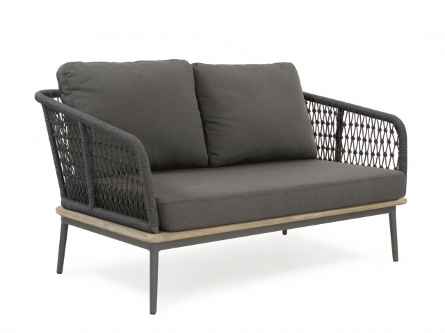 Niehoff Freeport Sofa