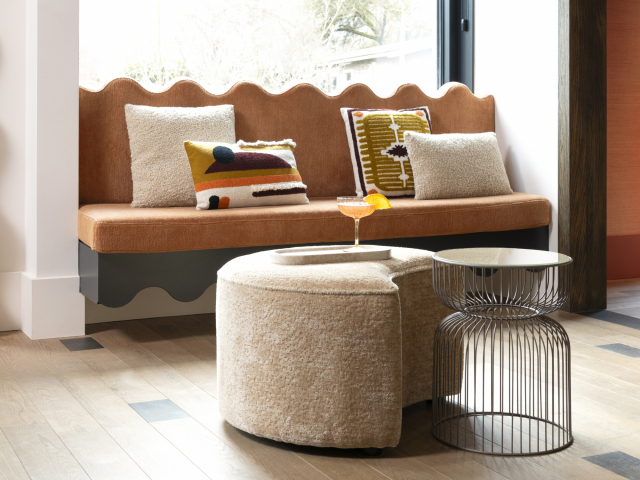 COCO Maison Roan Pouf Hocker Mond, Ockergelb